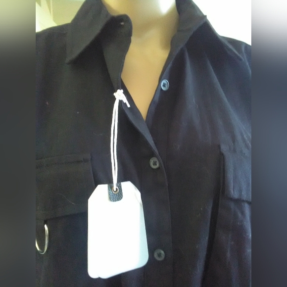 BNWT BLACK DRESS SHIRT LADIES BY BETTER UNSAID SZ. LG W / METAL ON POCKETS - Picture 8 of 9